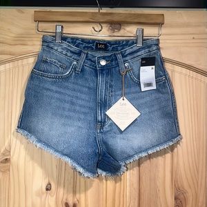 LEE denim shorts (shortie short) NEW WITH TAGS Size 26 prairie blue